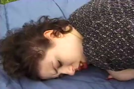 سگس بنات مع گلاب